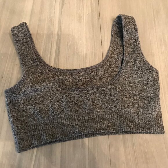 Ladies Grey Sports Bra Size Medium $5.00 AS AN ADD ON ITEM - Picture 2 of 2